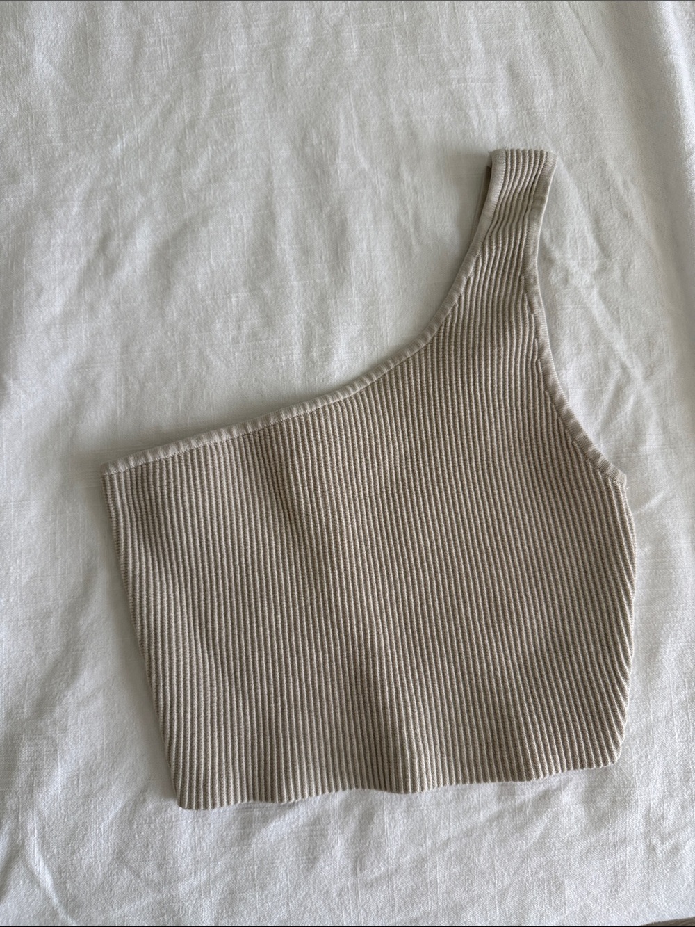 Babaton One-Shoulder Ribbed Crop Top in Beige